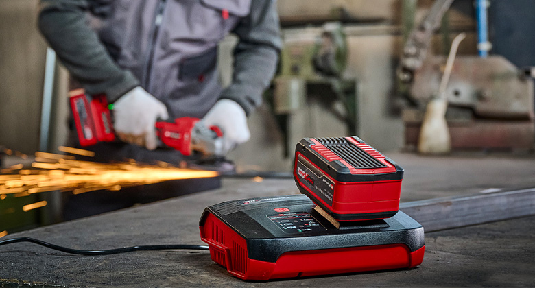 Einhell Power X-Boostcharger 6 A und 8 A